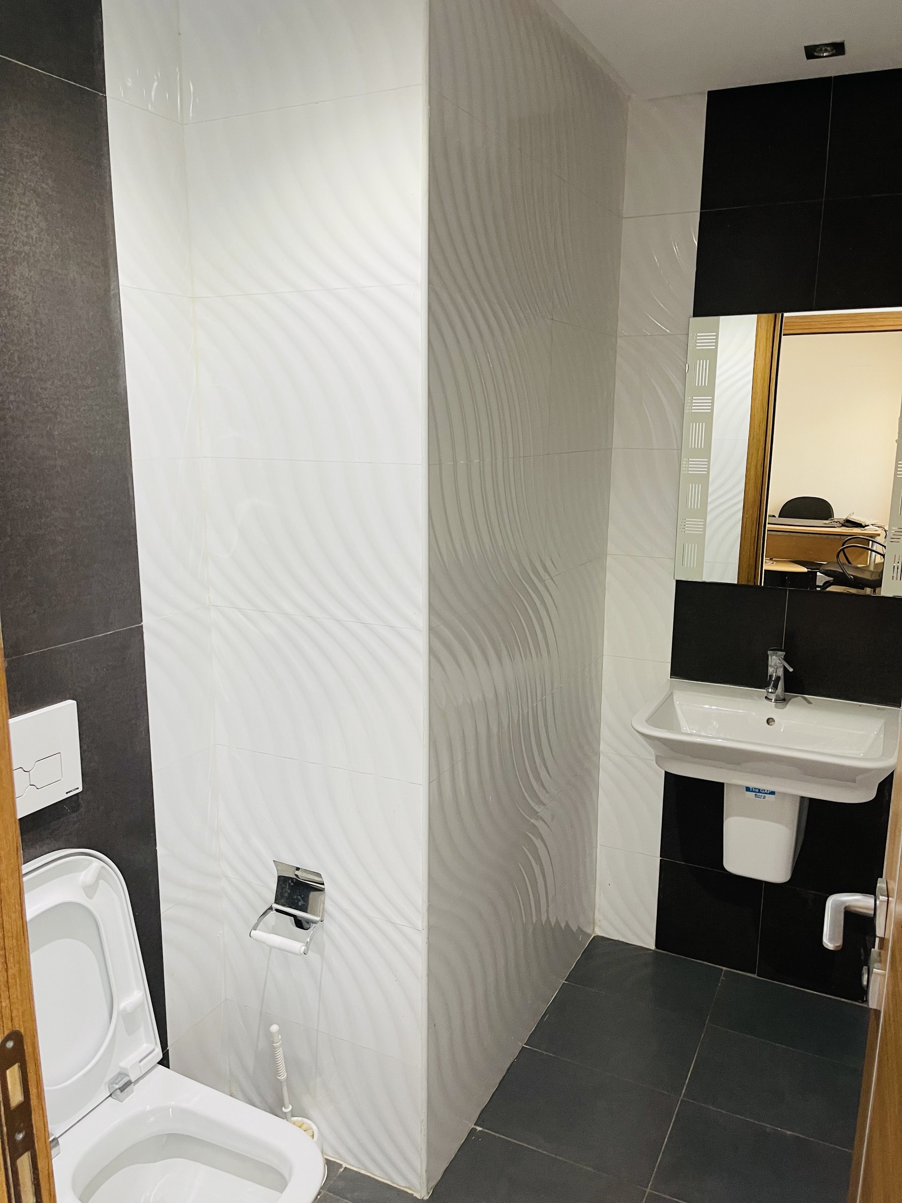 41C858AC-1213-4541-8FCF-831AD9717BEA