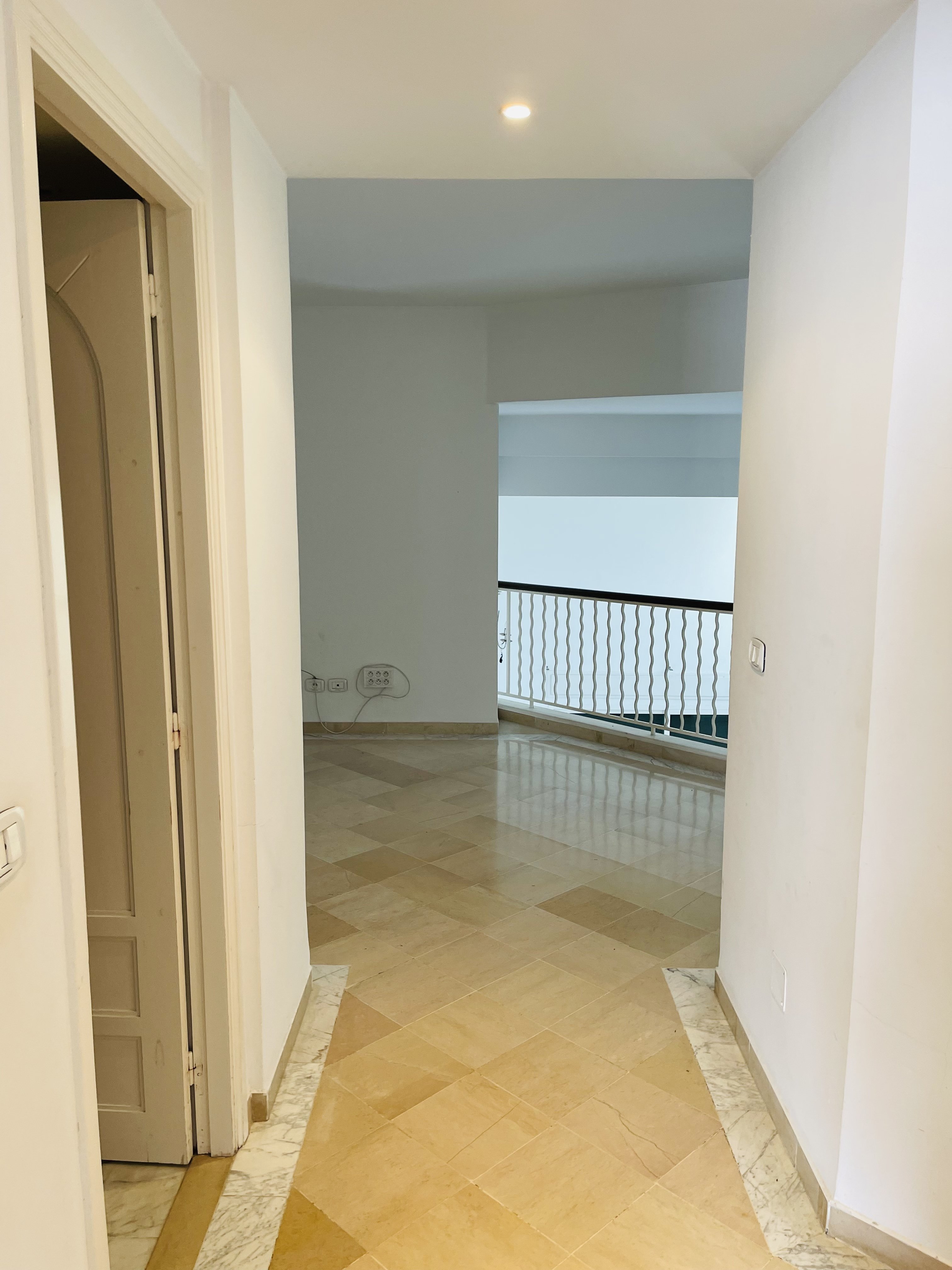 688B8F9F-4117-4DBC-9DA3-401286778508