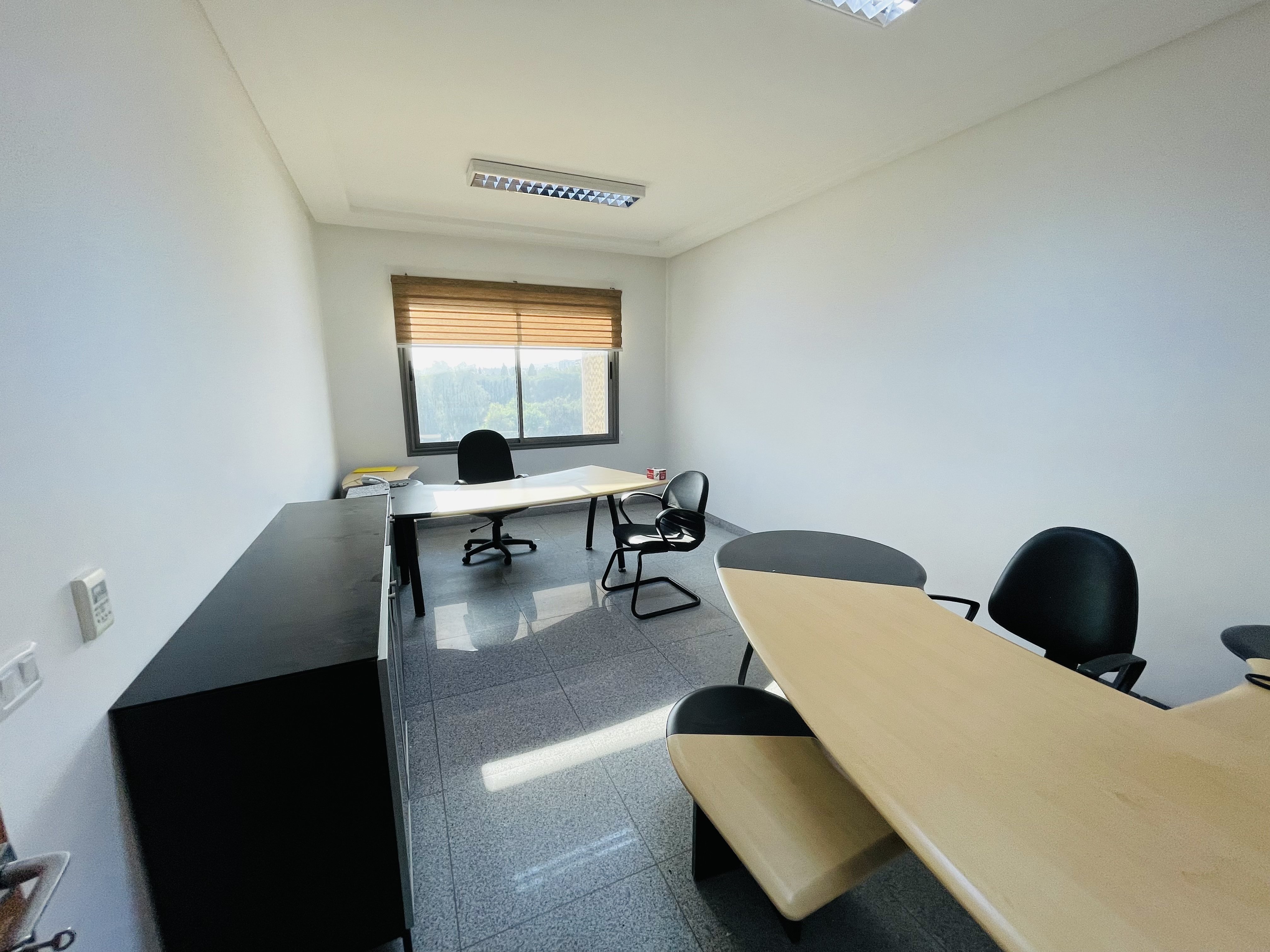 704B2B70-2099-4302-8626-97A9B76F3531