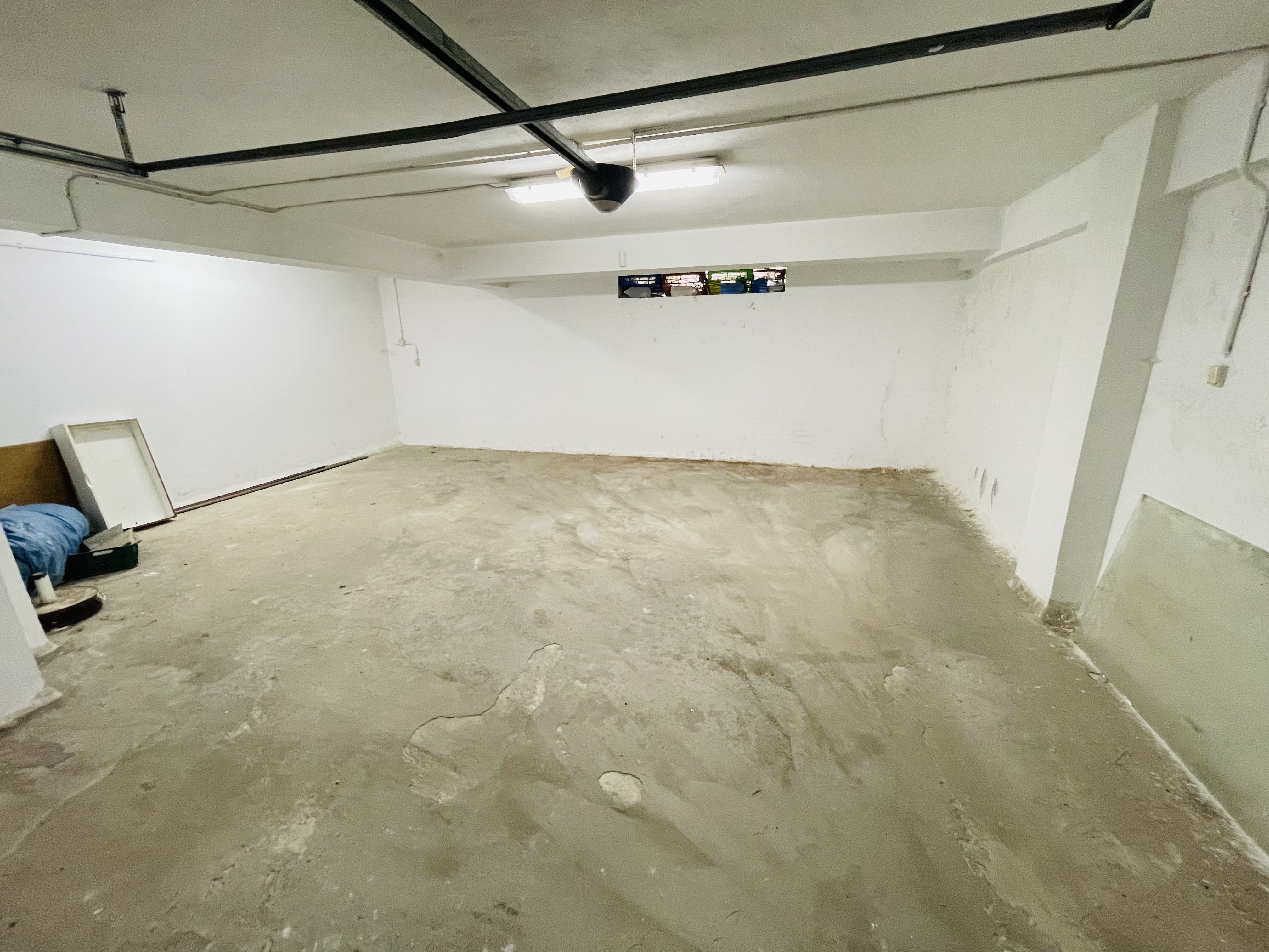 792E5229-22B4-42D4-8912-2E58D42854CC