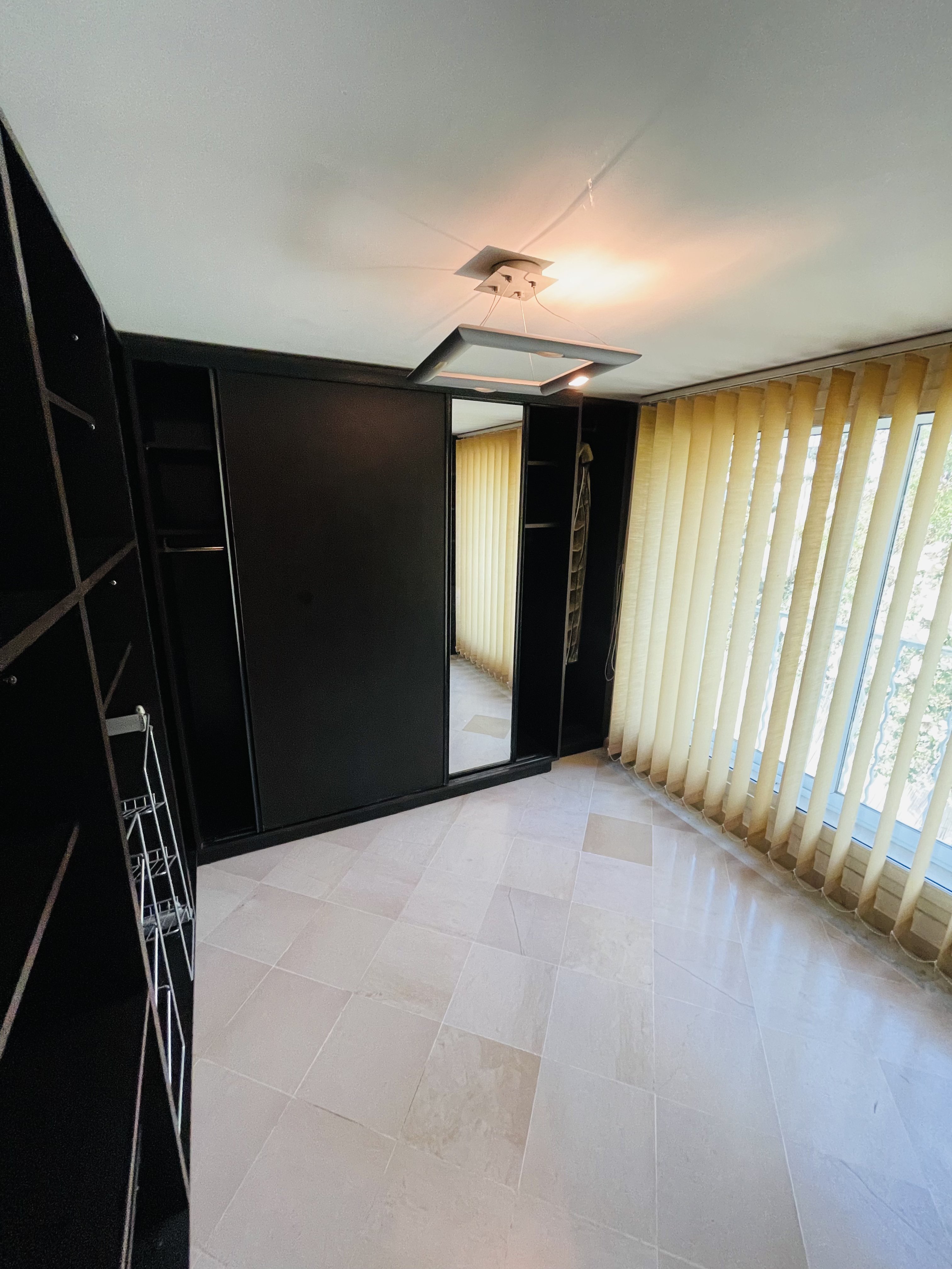 7AA9FEDF-3EBC-4425-8E20-9EBDEC8740A1