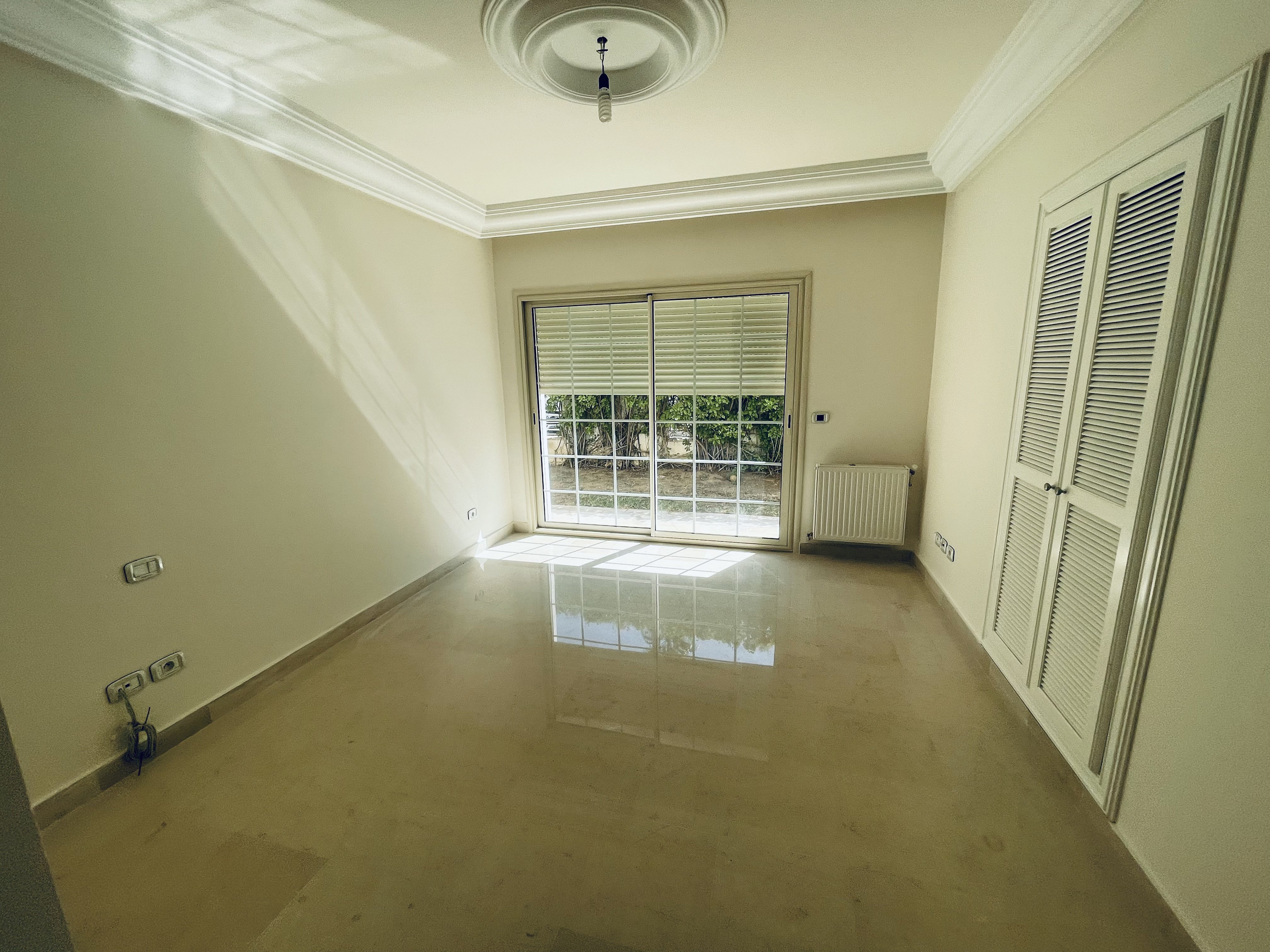 A63CC763-1016-40D8-B261-3924557730DB