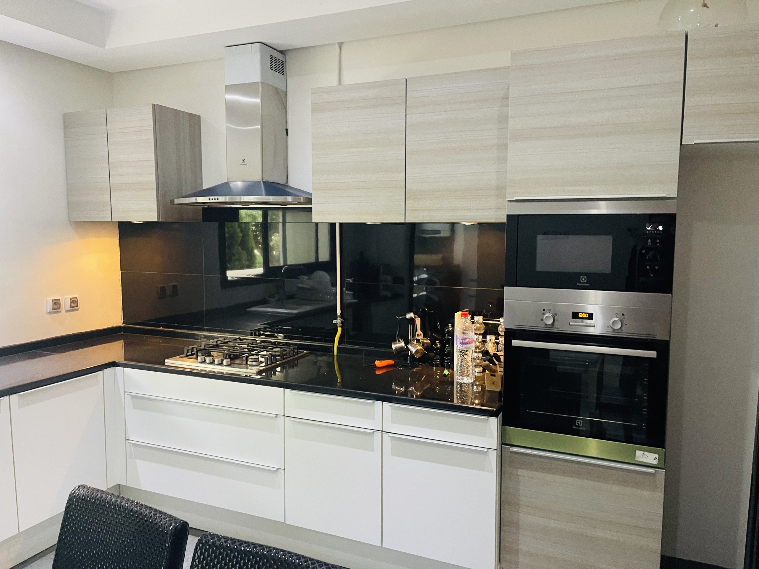 A187E316-7E84-4951-888F-397B2C5AC973