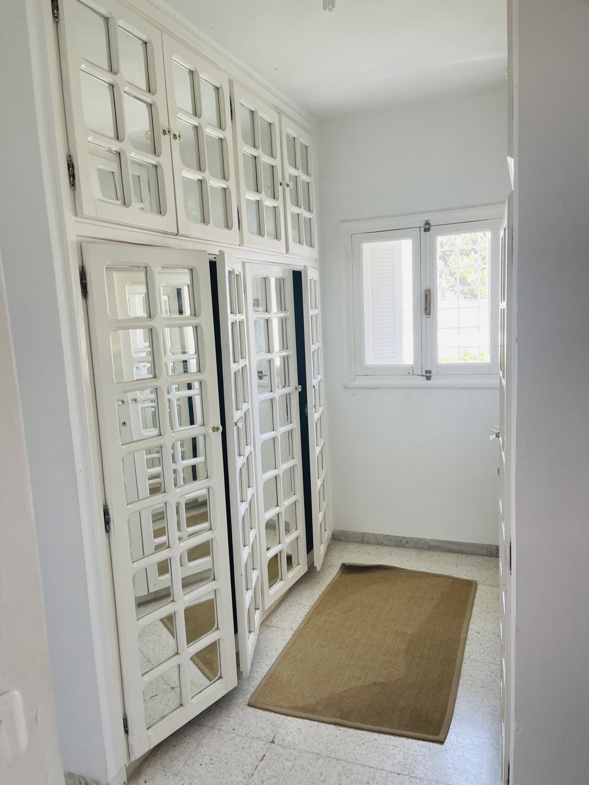 73D7B4B3-52D2-4B1F-98D2-A602D666461F