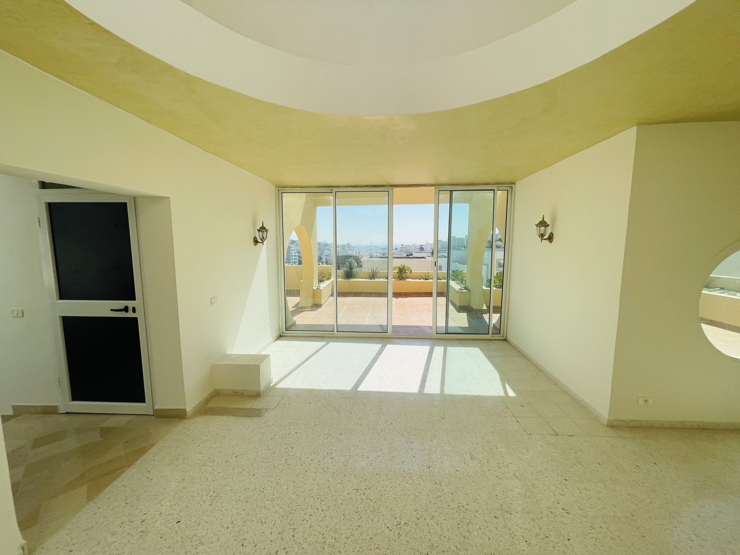 160BC5CA-5B79-452B-84D6-22F231C4BE71