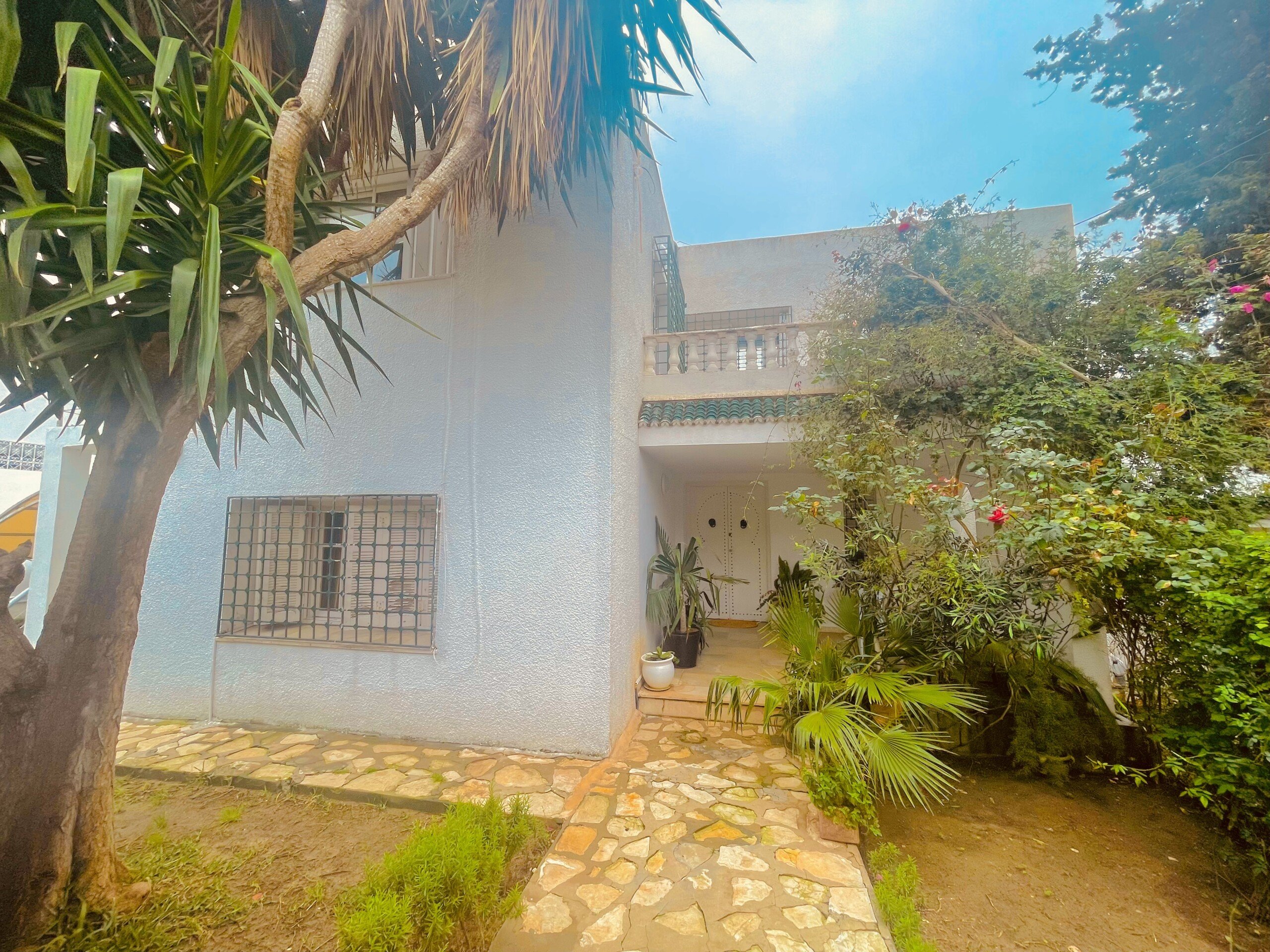 43F55E9B-4B5C-4782-90D8-E8D87121DECA