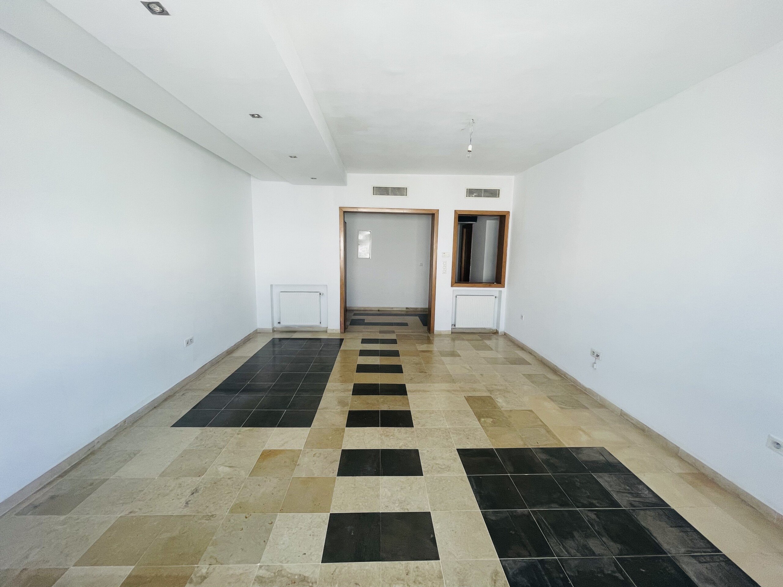 CE71BAF9-D2BD-4655-A338-B693501DB1C7